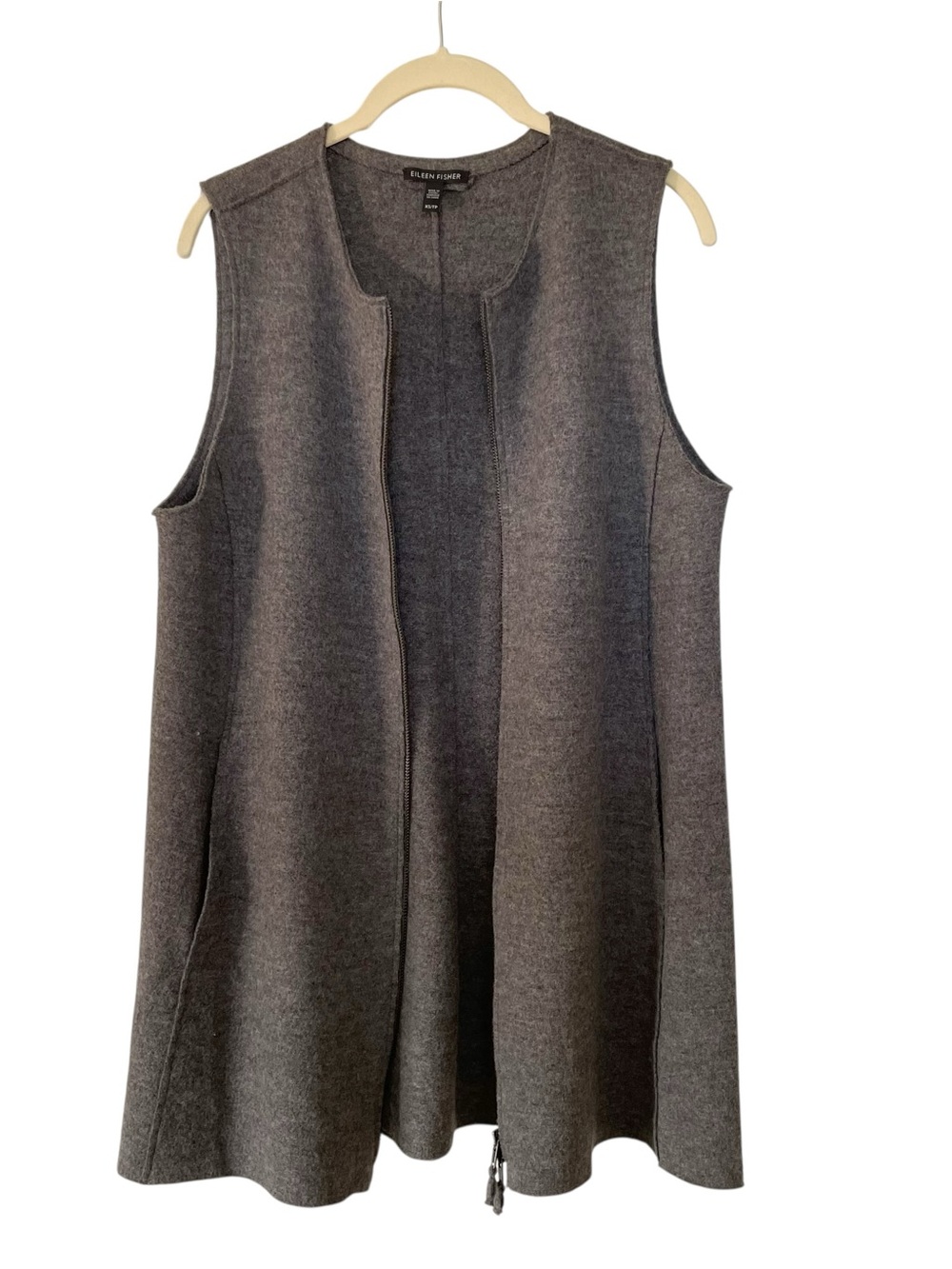 Eileen Fisher Gray Collarless Wool Vest XS Full Zip Pockets Lagenlook Minimalist